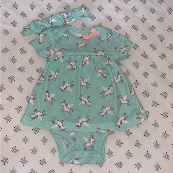 child of mine Other - Unicorn dress onesie with matching bow